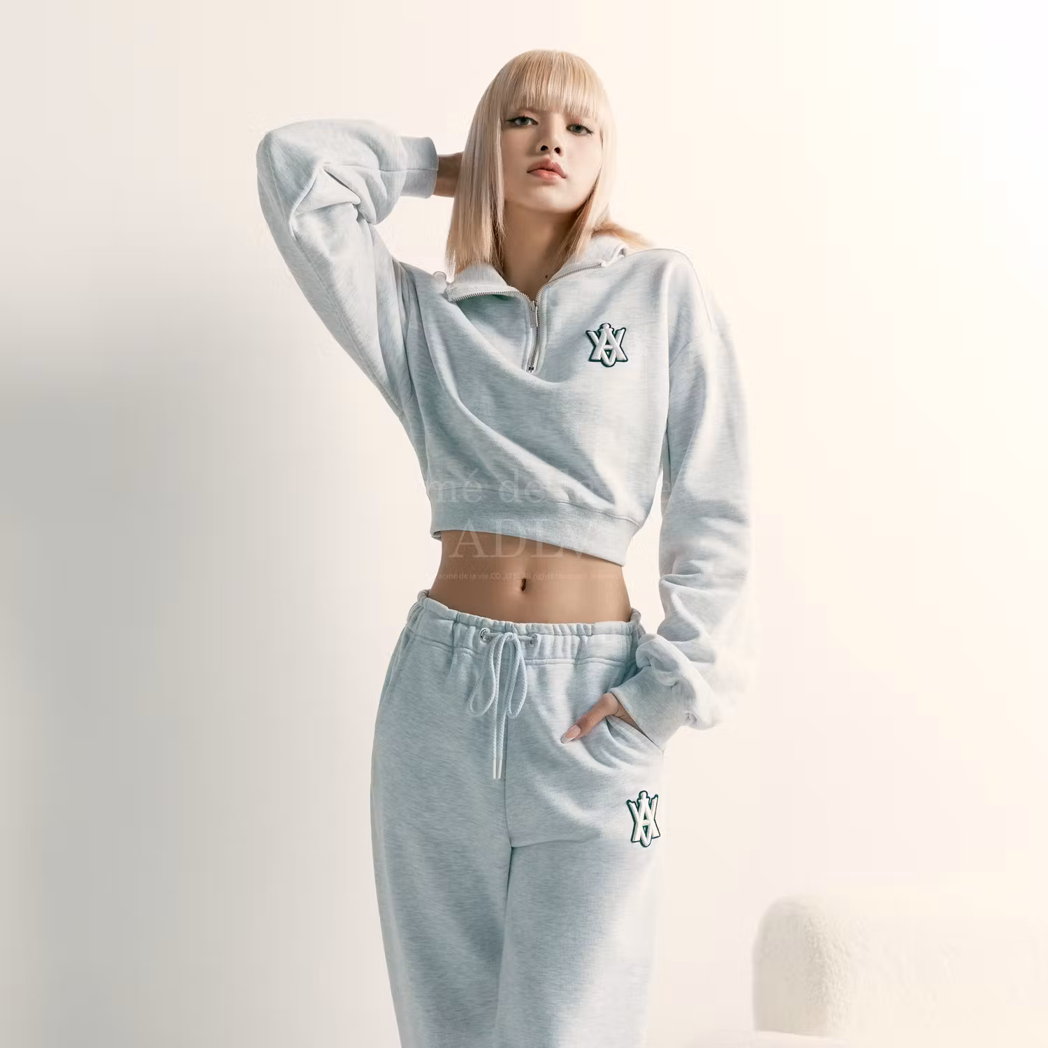 acmé de la vie A Logo Emblem Patch Sweat Pants Melange acmé de la vie A Logo Emblem Patch Sweat Pants Melange